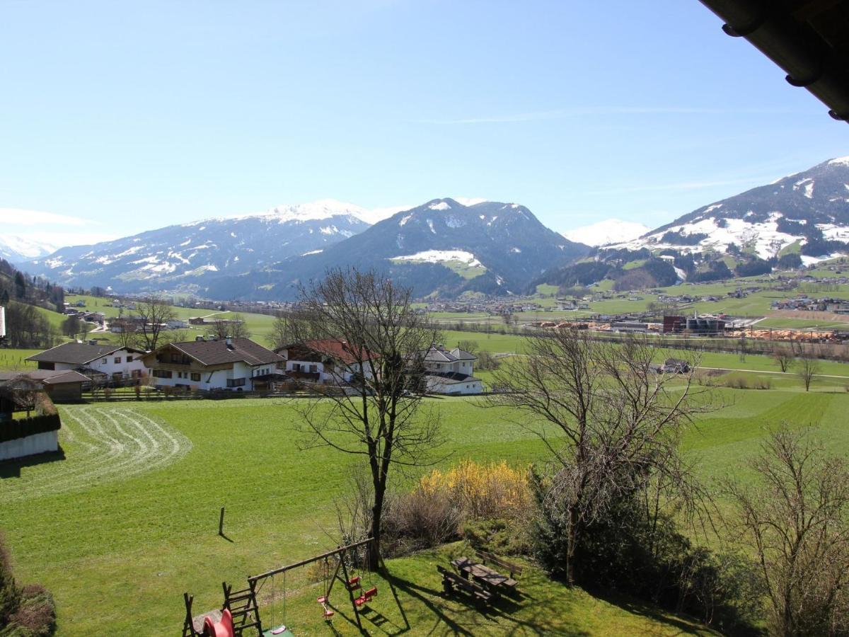 Apartment In Hart Im Zillertal With Garden Balcony Parking Fuegen Ngoại thất bức ảnh